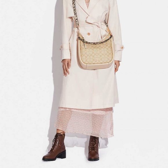 NWT COACH Jules Hobo In Signature Canvas $450 C9191 - Picture 3 of 5